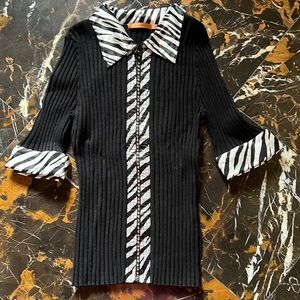 Bellini sweater, size medium, beautiful crystal zipper